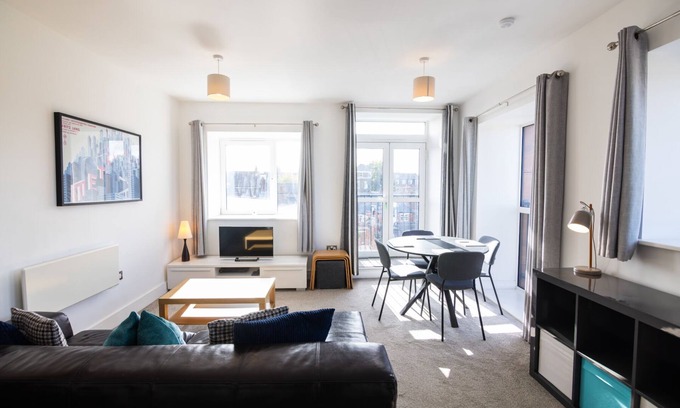 York Apartment | No. 45 - Free Parking - The Cosy Collection Ltd