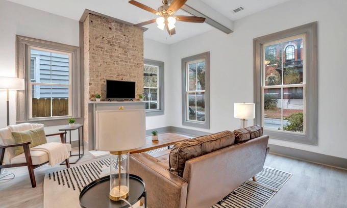Thomas Square Apartment | No Cleaning Fee! Amazing walkable location! Pets Ok
