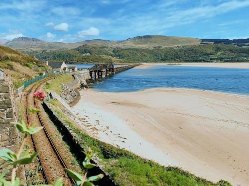 Barmouth Bed & Breakfast | No6