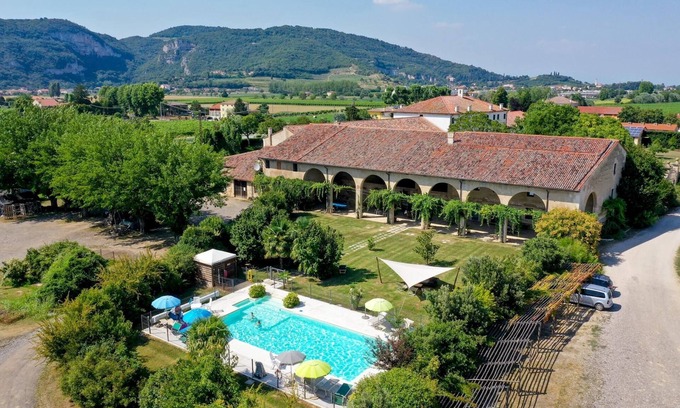 Longare Apartment | Noci apartment with two bedrooms and one bathroom on the first floor (apartment 3)