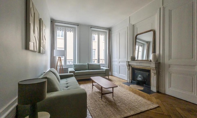 Carnot - Gailleton Apartment | NOCNOC - Le Babel