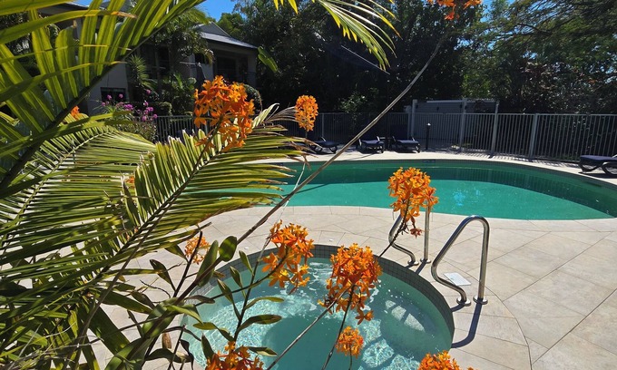 Noosaville Apartment | Noosa River Retreat