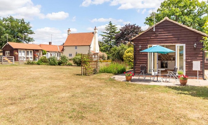 Bressingham House | Norbank Garden Studio