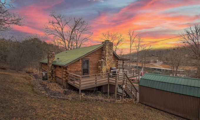 Speedwell Cabin | Norris Lake Family Retreat | Lakefront Views + Boat Slip