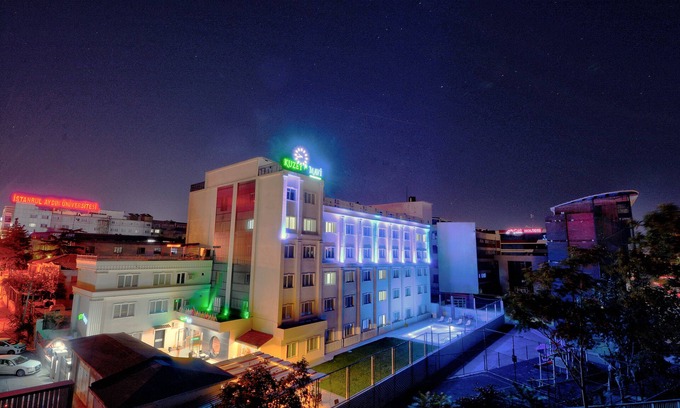 Kucukcekmece Hotel | North Blue Life
