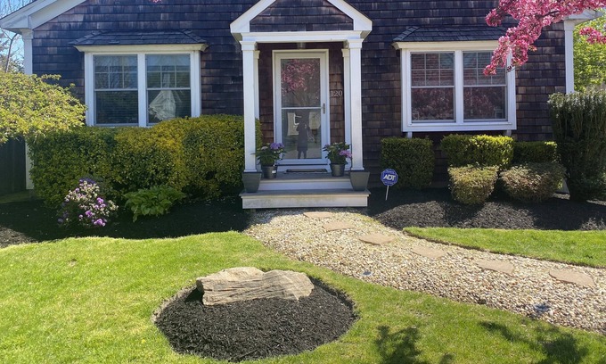 South Jamesport House | North Fork Long Island Retreat Home with Guest Cottage