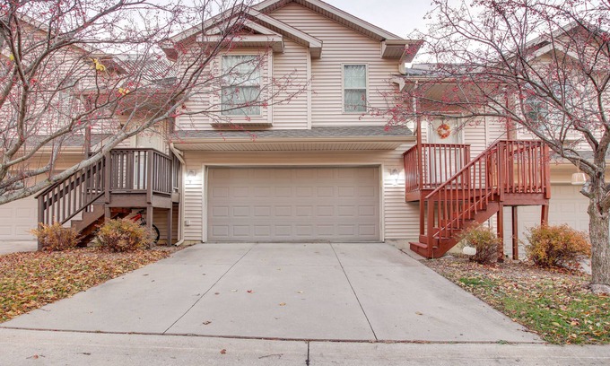 North Liberty House | North Liberty Townhome Near U of I + Hospitals!