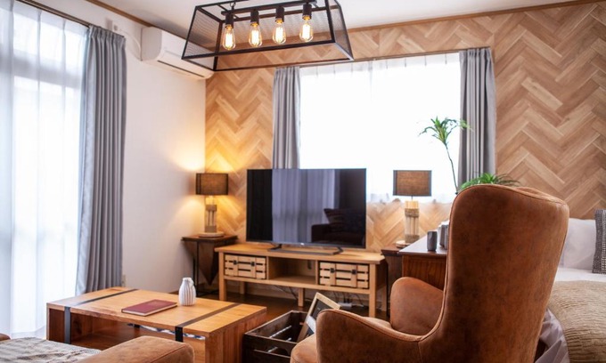 Shinjuku Apartment | North Shinjuku House