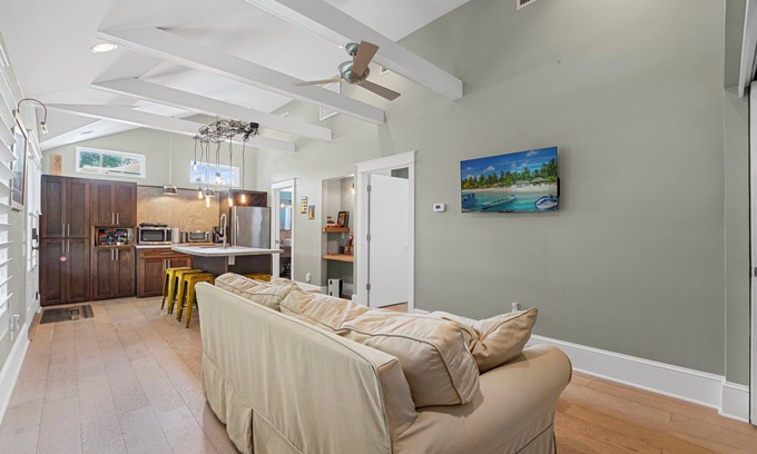 Downtown Historic District Apartment | Northeast Florida Retreat
