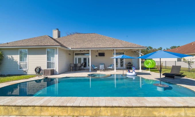 Sandalwood House | Northeast Florida Retreat