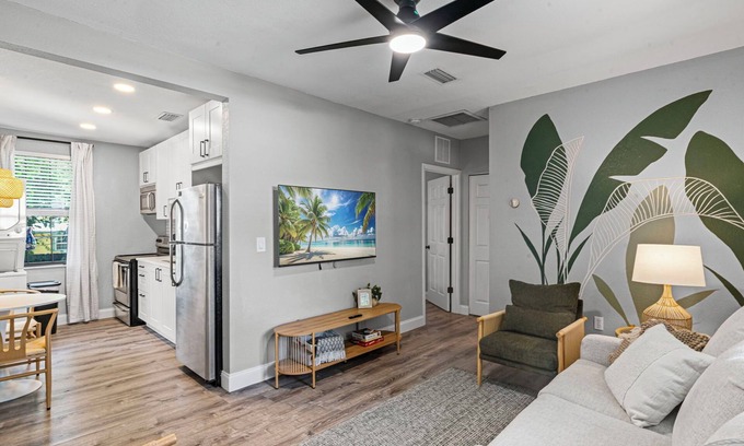 Lincolnville Apartment | Northeast Florida Retreat