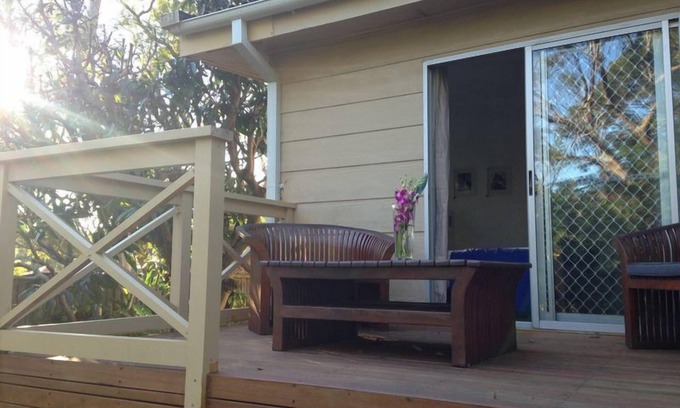 North Narrabeen House | Northern Beaches Bargain! House + Guest House ❈ Surf beach ❈ Lush kids backyard