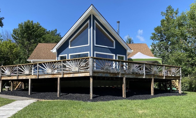 North Lake George House | Northern Lake George Gem