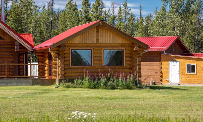 Whitehorse Hotel | Northern Lights Resort & SPA