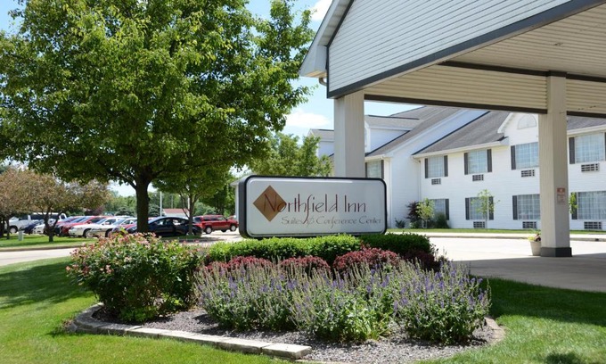 Springfield Hotel | Northfield Inn Suites and Conference Center