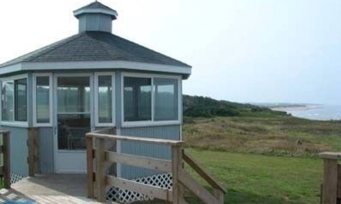 Elmira Cottage | Northside Cottage - 3 Bedroom - North Lake