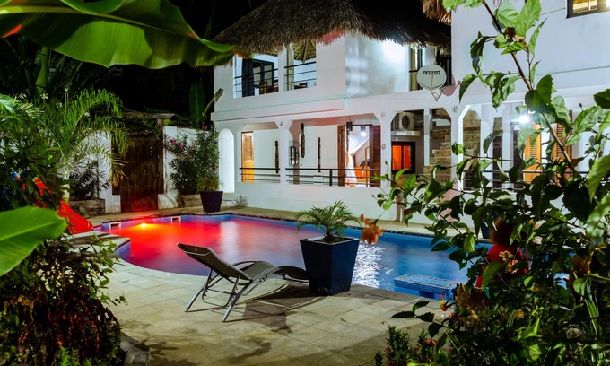 Nosy Be Villa | Nosy Be Ambodrona: House / Villa - Ambodrona