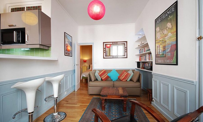 Latin Apartment | Notre Dame - Latin Quarter: Cosy 1 Bedroom Apartment in Paris Centre