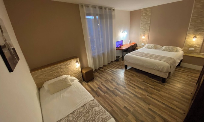 Lons-le-Saunier Hotel | NOUVEL HOTEL