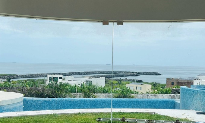 Boca del Rio House | Novel Residency