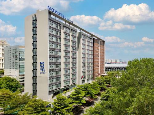 Phu My Hung Apartment | Novotel Living Saigon South