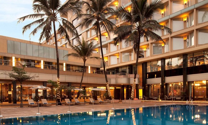 Juhu Resort | Novotel Mumbai Juhu Beach Hotel