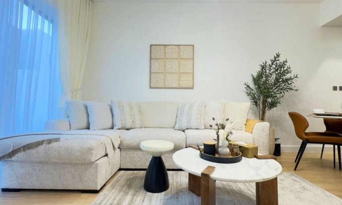 Abu Dhabi Apartment | Noya Retreat: Contemporary 4BR Sanctuary