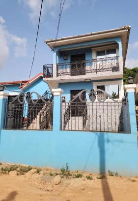 Akyinim House | Nuria luxurious 2 bedroom apartments