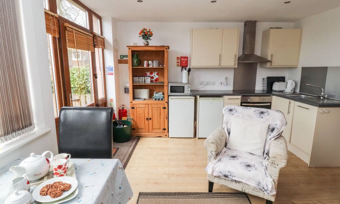 Ivegill Cottage | Nuthatch