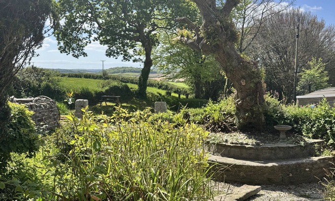 Bodmin Cottage | Nuthatch - Tawnamoor Cottage that sleeps 2 guests in 1 bedroom