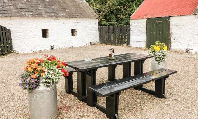 Glen of Aherlow Cottage | O'NEILL'S, pet friendly, with open fire in Dundrum, County Tipperary