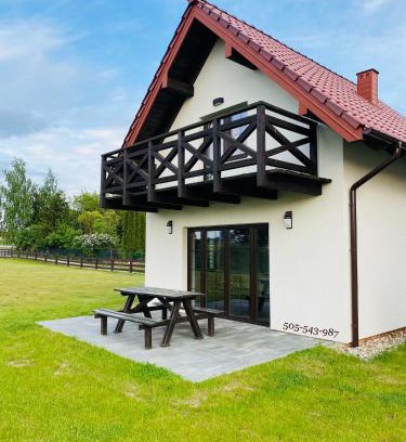 Mikolajki House | O Wilku Mowa!- domki całoroczne