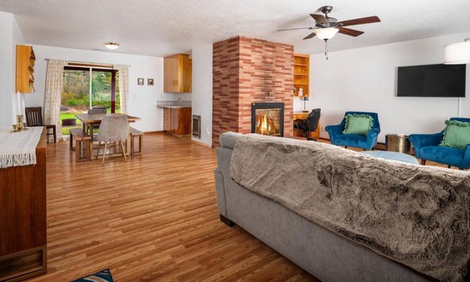 Gales Creek House | Oak Star Farm