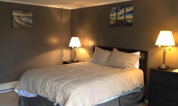 Black Creek Hotel | Oakes Oramel Inn