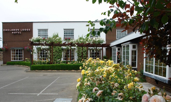 Trinity Hotel | Oaklands Lodge Hotel