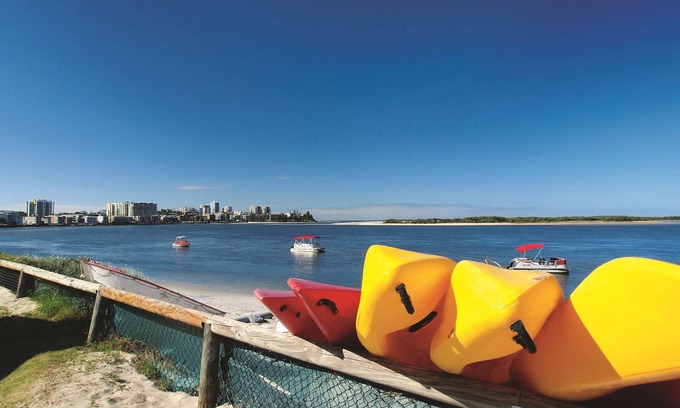 Golden Beach Apartment | Oaks Sunshine Coast Oasis Resort