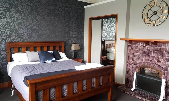 Oamaru House | Oamaru Accommodation - Cozy On Till