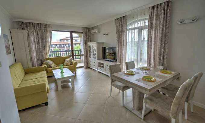Lozenets Apartment | Oasis Luxury Apartment C33