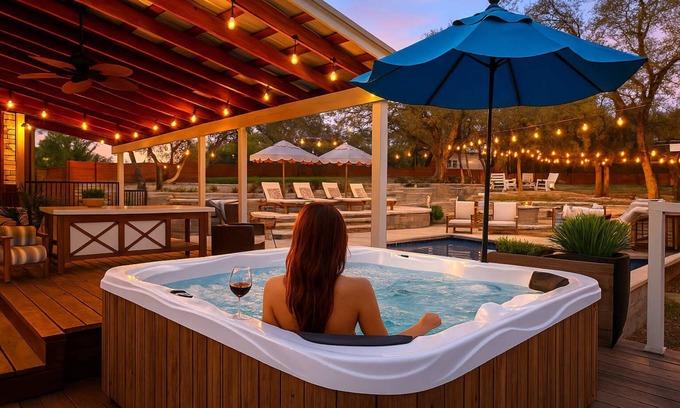 West Oak Hill House | *Oasis*: Pool I Spa I Outdoor Movie I Games I Fun
