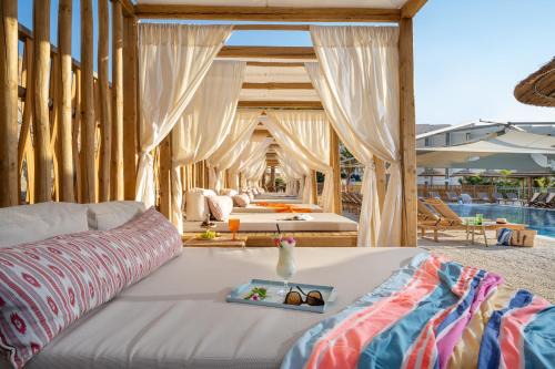 Ein Bokek Hotel | Oasis Spa Club Dead Sea Hotel - 18 years Plus