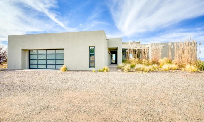 Santa Fe House | Oasis Tesuque