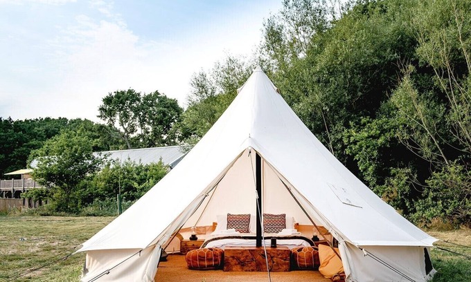 Etchingham RV Rental | Oastbrook Glamping