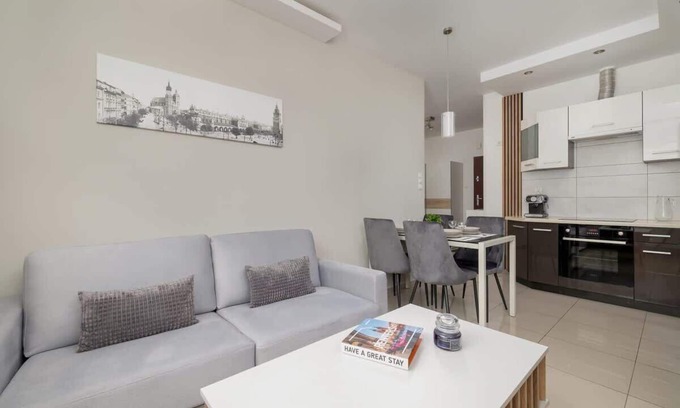 Lagiewniki Apartment | Obozowa 116 | Stylish Apartment | Parking