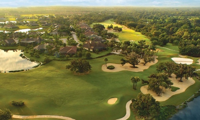 Fellowship House | Ocala Golfing & Horses ! 2-Bdrm/Garage close to WEC & Hits Gym/Pool/Tennis
