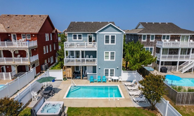 Nags Head House | Ocean Aire: Heated Pool, hot tub, dog-friendly, easy beach access!
