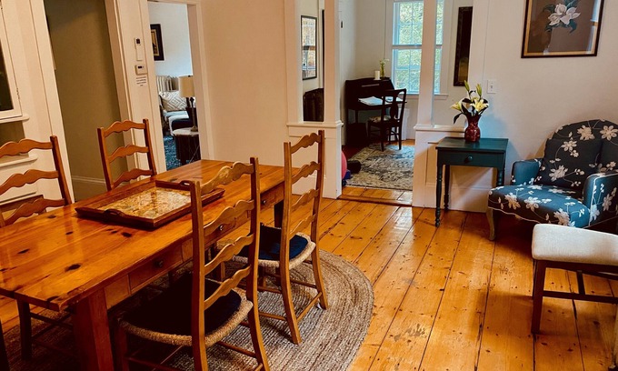 Gloucester House | Ocean Escape in Historic Lanesville – Steps from Lanes Cove