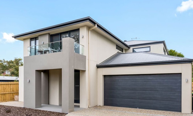 Inverloch House | Ocean Oasis on Kenneth
