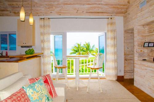Nassau Apartment | Ocean View Cottage - At Orange Hill