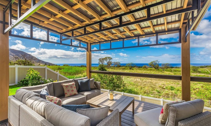 Makaha Valley House | Ocean View Home for Family Fun Getaway Near Beach w/Hot Tub and Bbq Grill
