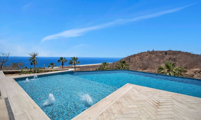 Paraiso Escondido Condo | Ocean View, Overlooking Quivira, Infinity Pool